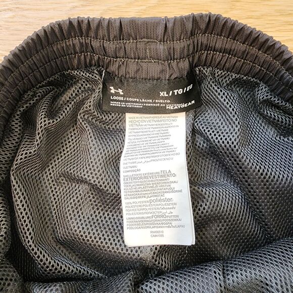 Under Armour Pants Mens XL Sportstyle Woven Track Joggers Mesh Lined Gray Stripe - Picture 3 of 12